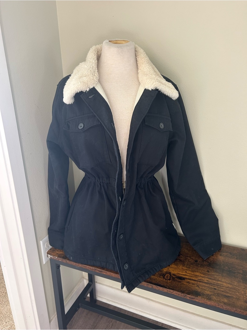 Womens Black Sherpa Collar Jacket - Cozy Winter Coat